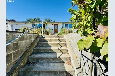 1275 W 1st St, Arlington, OR 97812 - Photo 5