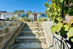 1275 W 1st St, Arlington, OR 97812 - Photo 5