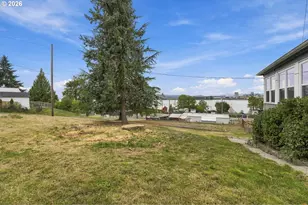 409 Columbia River Hwy, Rainier, OR 97048 - Photo 23
