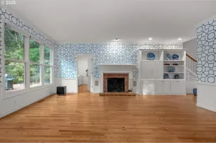 1439 SW Highland Rd, Portland, OR 97221 - Photo 13