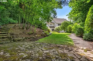 1439 SW Highland Rd, Portland, OR 97221 - Photo 41