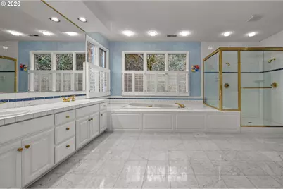 1439 SW Highland Rd, Portland, OR 97221 - Photo 23