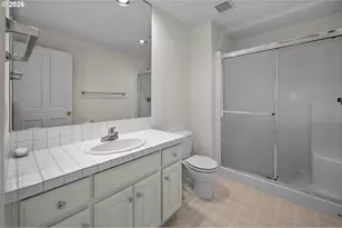 1439 SW Highland Rd, Portland, OR 97221 - Photo 37