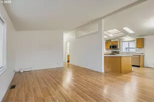 2111 Pippin St, Salem, OR 97305 - Photo 7