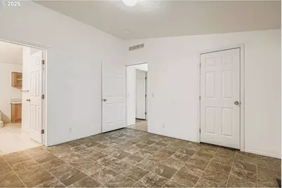 2111 Pippin St, Salem, OR 97305 - Photo 13