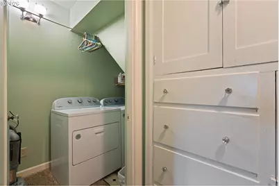 1365 SE Overlook Ave, Roseburg, OR 97470 - Photo 29