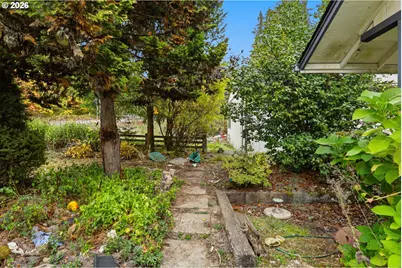 2147 Pioneer St, Ridgefield, WA 98642 - Photo 9