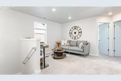 9348 SE Crystal Rose St, Happy Valley, OR 97086 - Photo 11