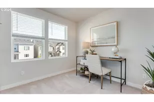 9348 SE Crystal Rose St, Happy Valley, OR 97086 - Photo 13