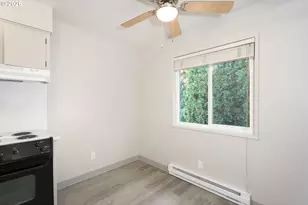 2121 SE 50th Ave, Portland, OR 97215 - Photo 17