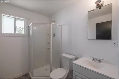 615 5th Ave, Sweet Home, OR 97386 - Photo 13