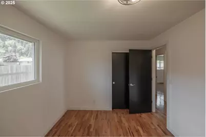 615 5th Ave, Sweet Home, OR 97386 - Photo 19