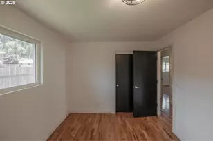 615 5th Ave, Sweet Home, OR 97386 - Photo 19