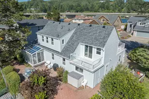 9235 Trout Pl, Gleneden Beach, OR 97388 - Photo 31