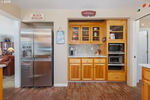 9235 Trout Pl, Gleneden Beach, OR 97388 - Photo 7