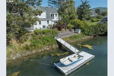 9235 Trout Pl, Gleneden Beach, OR 97388 - Photo 37