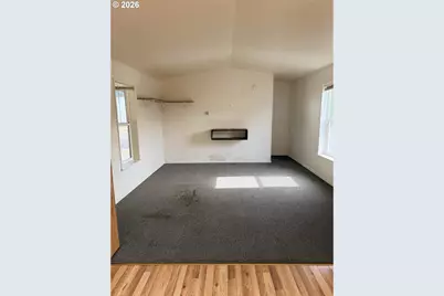 700 N Mill St #100, Creswell, OR 97426 - Photo 11