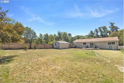 528 Buckhorn Rd, Roseburg, OR 97470 - Photo 5