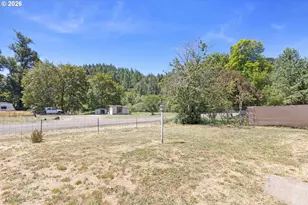 528 Buckhorn Rd, Roseburg, OR 97470 - Photo 27