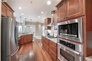 3640 SW Baird St, Portland, OR 97219 - Photo 11