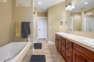 3640 SW Baird St, Portland, OR 97219 - Photo 29