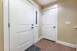 3640 SW Baird St, Portland, OR 97219 - Photo 5