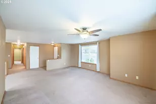 3419 N Knoll Dr, Newberg, OR 97132 - Photo 9