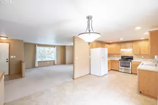 3419 N Knoll Dr, Newberg, OR 97132 - Photo 11