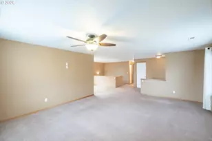 3419 N Knoll Dr, Newberg, OR 97132 - Photo 7