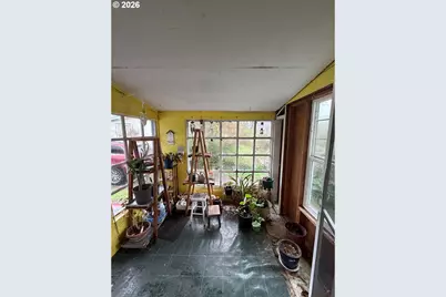 110 Driftwood Ave, Garibaldi, OR 97118 - Photo 9