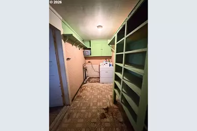 110 Driftwood Ave, Garibaldi, OR 97118 - Photo 27