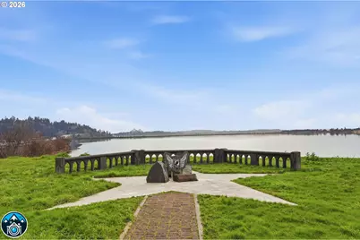 2061 Juniper Ave, Coos Bay, OR 97420 - Photo 25