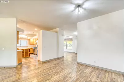 75055 W Oregon Ln, Irrigon, OR 97844 - Photo 13