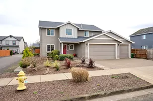 574 Prairie St, Woodburn, OR 97071 - Photo 15