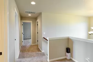 574 Prairie St, Woodburn, OR 97071 - Photo 33