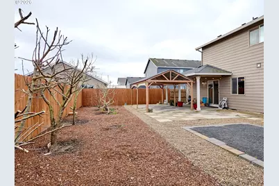 574 Prairie St, Woodburn, OR 97071 - Photo 7