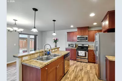 574 Prairie St, Woodburn, OR 97071 - Photo 27