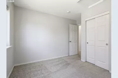 8526 N Haven Ave, Portland, OR 97203 - Photo 25