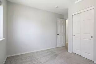 8526 N Haven Ave, Portland, OR 97203 - Photo 25