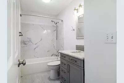 8526 N Haven Ave, Portland, OR 97203 - Photo 23