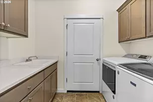 465 5th St, Gervais, OR 97026 - Photo 17