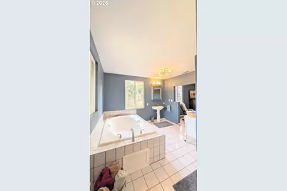 2110 E Main St, Cottage Grove, OR 97424 - Photo 15