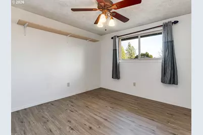 10104 NW 29th Ave, Vancouver, WA 98685 - Photo 17