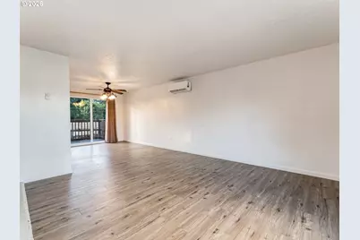 10104 NW 29th Ave, Vancouver, WA 98685 - Photo 9