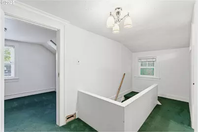 8015 SW 45th Ave, Portland, OR 97219 - Photo 23