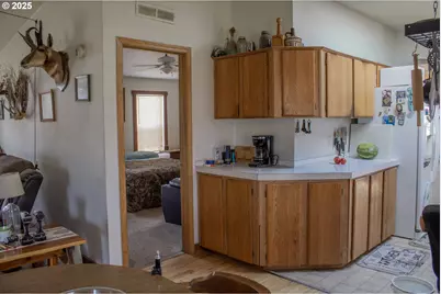 29388 Wrecking Yard Ln, Hines, OR 97738 - Photo 7