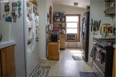 29388 Wrecking Yard Ln, Hines, OR 97738 - Photo 7