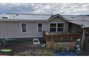 29388 Wrecking Yard Ln, Hines, OR 97738 - Photo 37