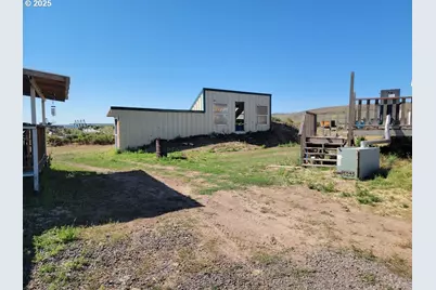 29388 Wrecking Yard Ln, Hines, OR 97738 - Photo 21
