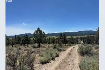 Skamania Street #8, Chiloquin, OR 97624 - Photo 7